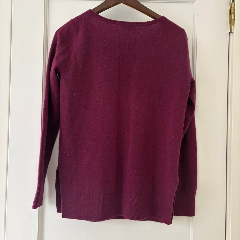 Club Monaco scoop neck cashmere sweater Size Small - Picture 5 of 10